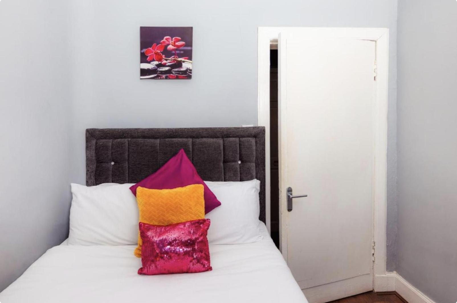 Warm Apartment By Holyrood Palace! Edinburgh Eksteriør bilde