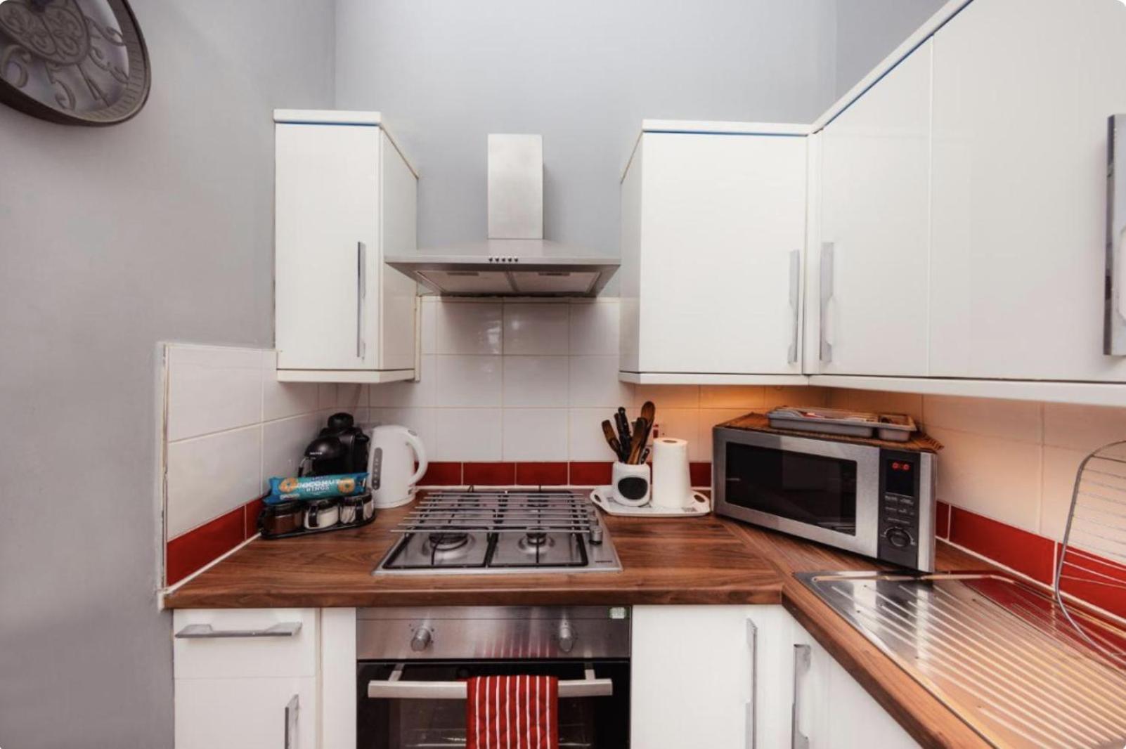 Warm Apartment By Holyrood Palace! Edinburgh Eksteriør bilde